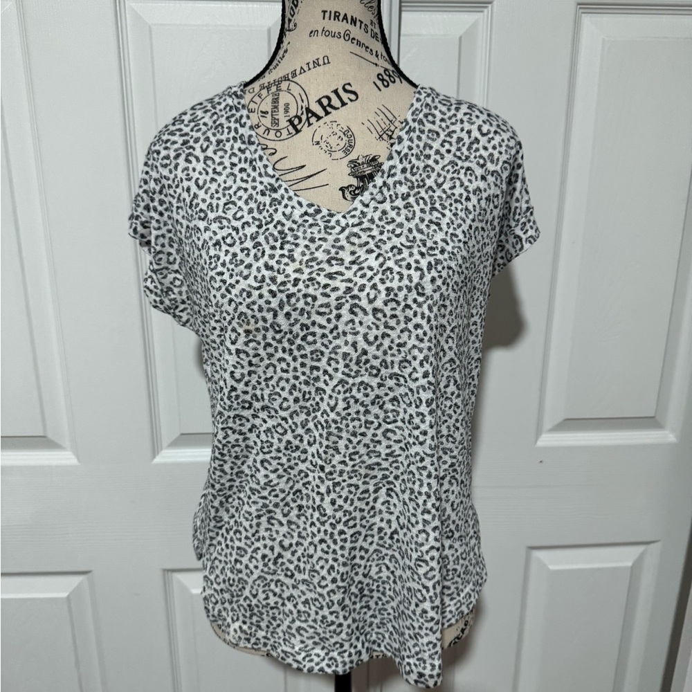 Bobequ Small blouse $5 final